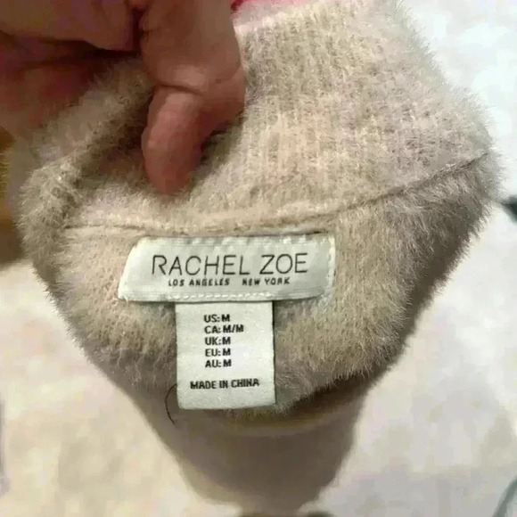 RACHEL ZOE Fuzzy Top medium - Picture 4 of 4